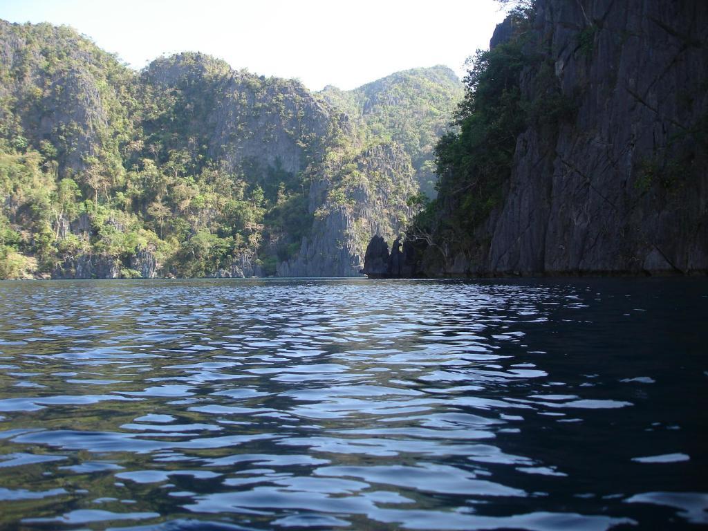 Coral Bay Beach And Dive Resort Busuanga Exteriör bild