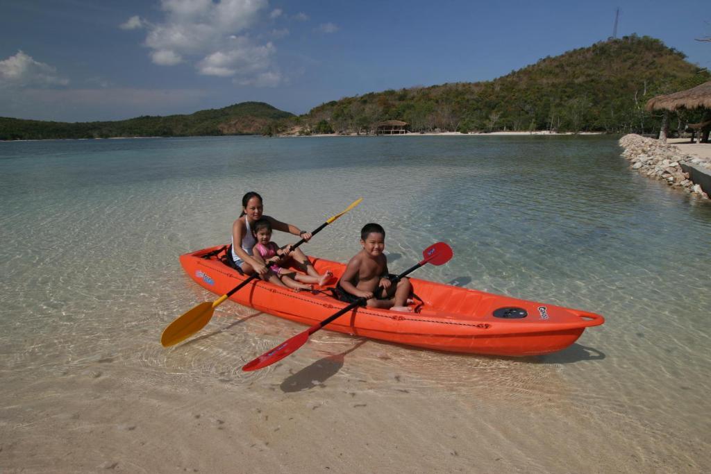 Coral Bay Beach And Dive Resort Busuanga Exteriör bild